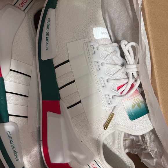 Adidas NMD R1 V2 Mexico City - Picture 3 of 9